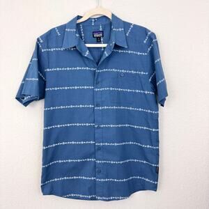 Patagonia Mens Go-To Short Sleeve Button Shirt Size M Organic Cotton Summer Blue